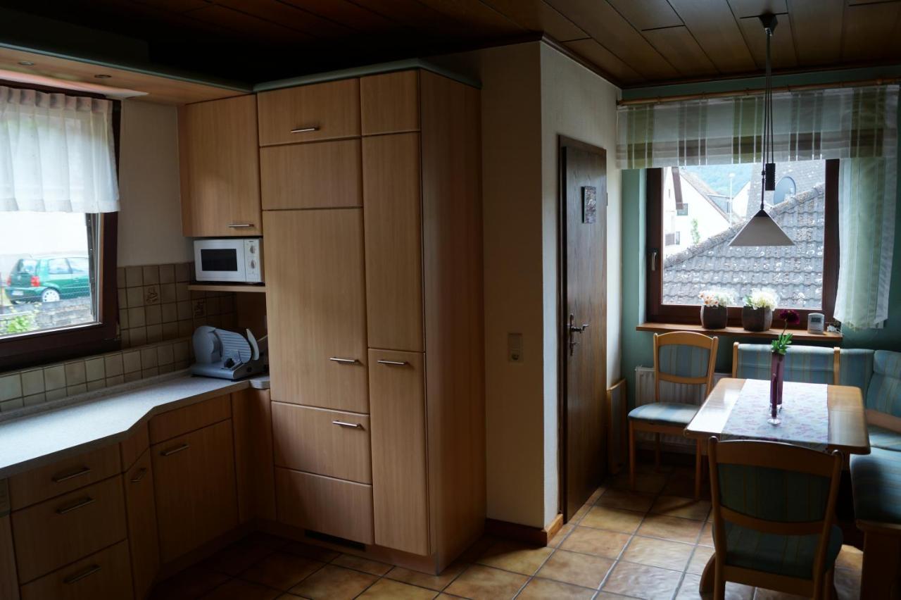 Ferienwohnung Unter Dem Schild Oberfell Exterior photo